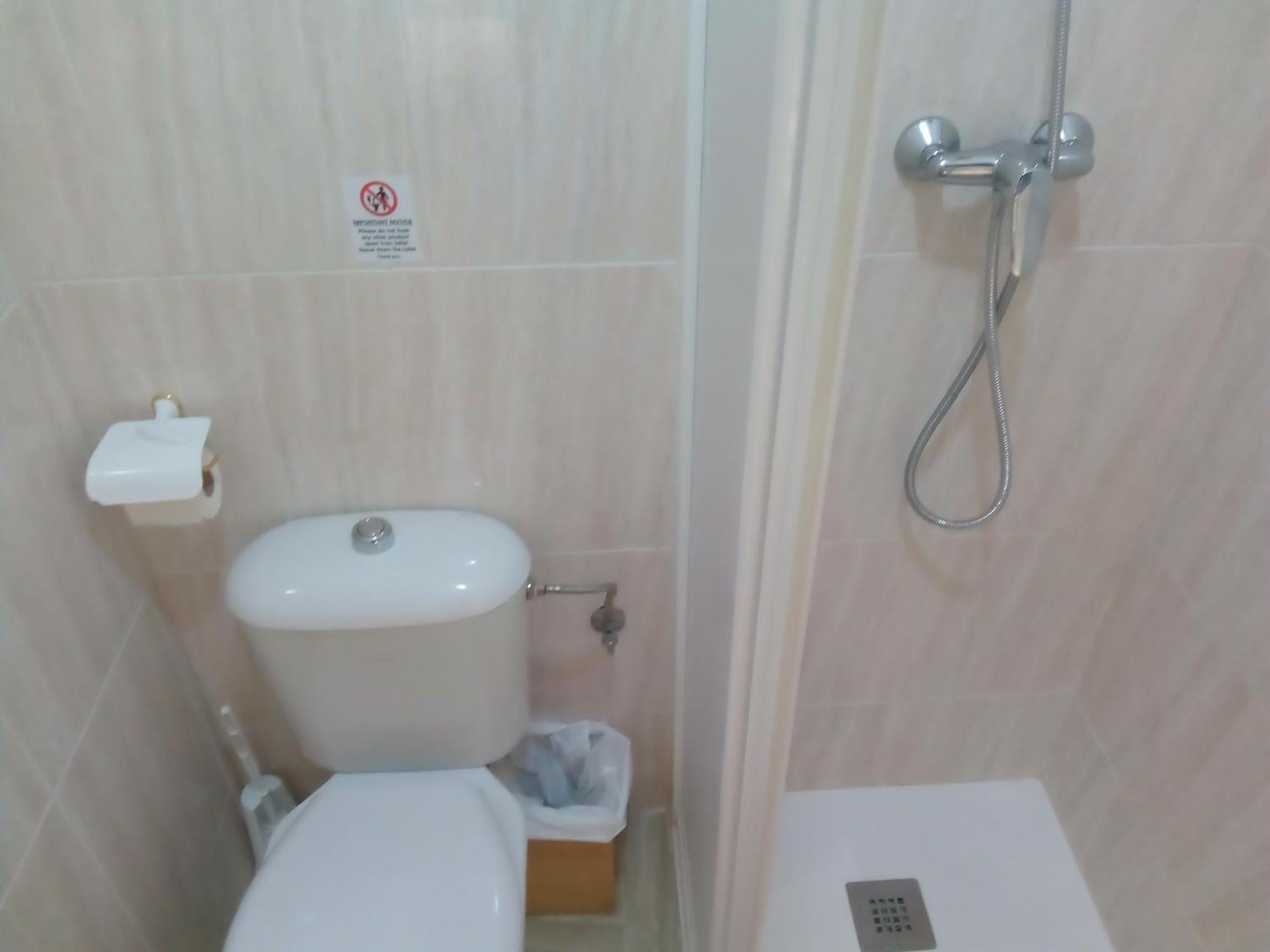 דירות בנאלמדנה Los Cisnes Beach Studio 100M Playa מראה חיצוני תמונה